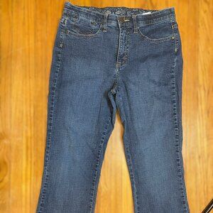 Size 12 Lee comfort waistband